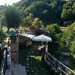гюмюрджински снежник Vendégház
